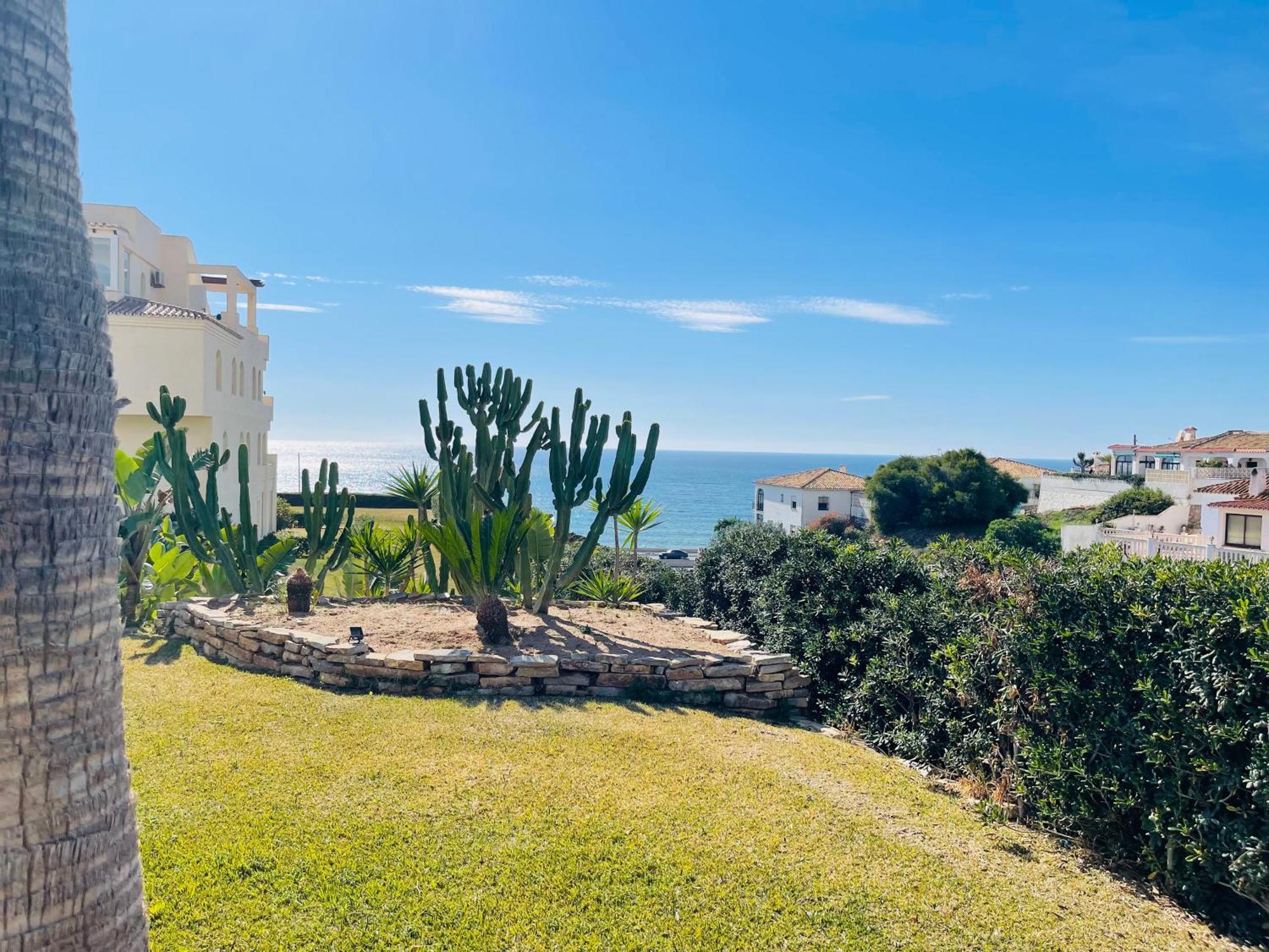 La Cala Gorgeous 2 Bedroom Apartment With Stunning Gardens, Pools And Sea Views El Faro Ngoại thất bức ảnh